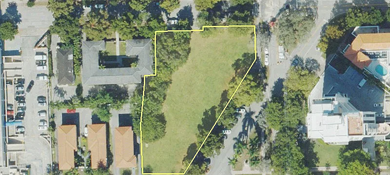 912 Ponce De Leon Blvd