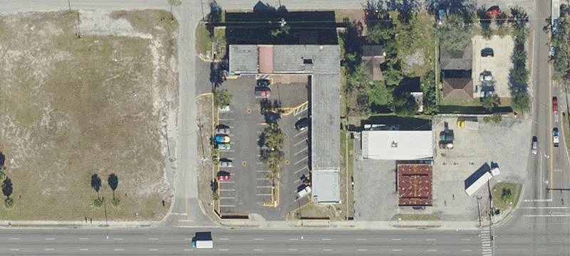 2106 Busch Blvd