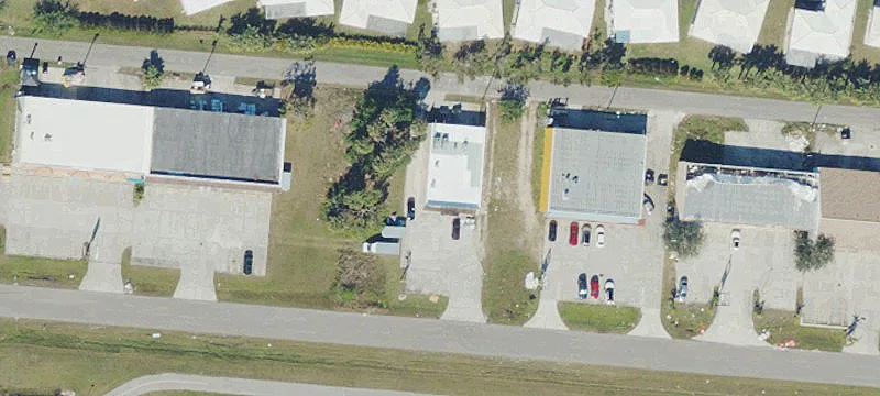 13125 Tamiami Trl