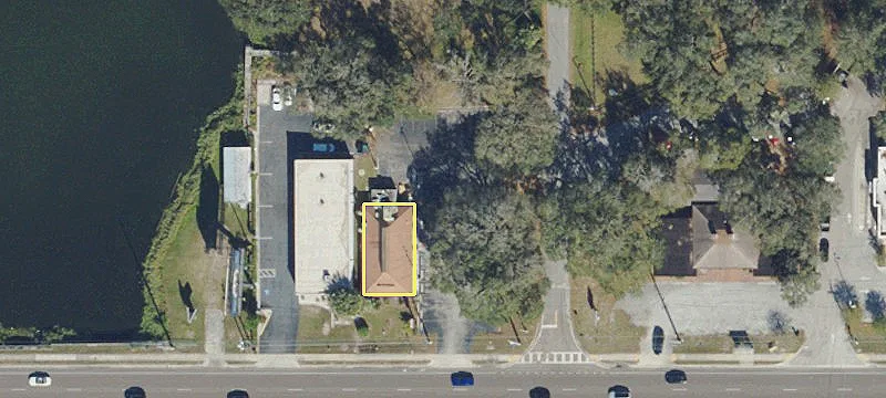 1202 Brandon Blvd