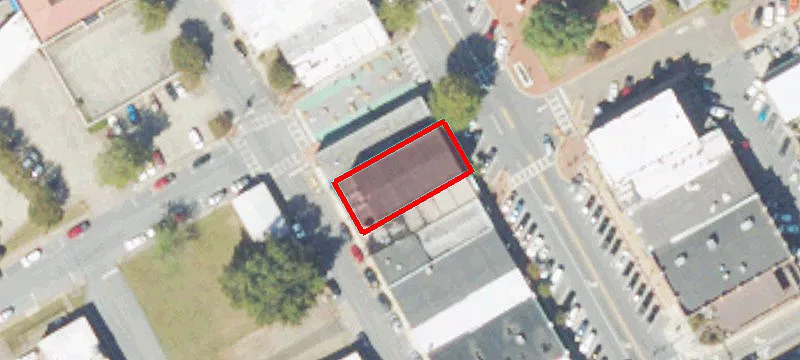 35 Main St