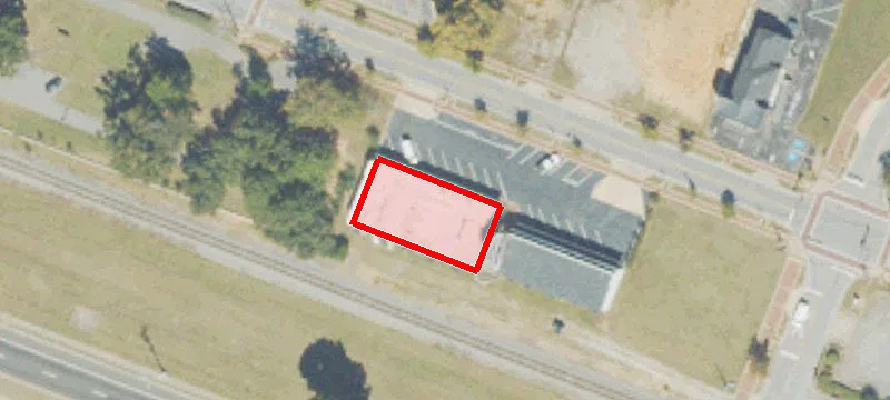 751 Main St