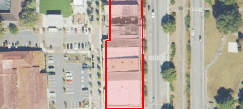 124 Main St