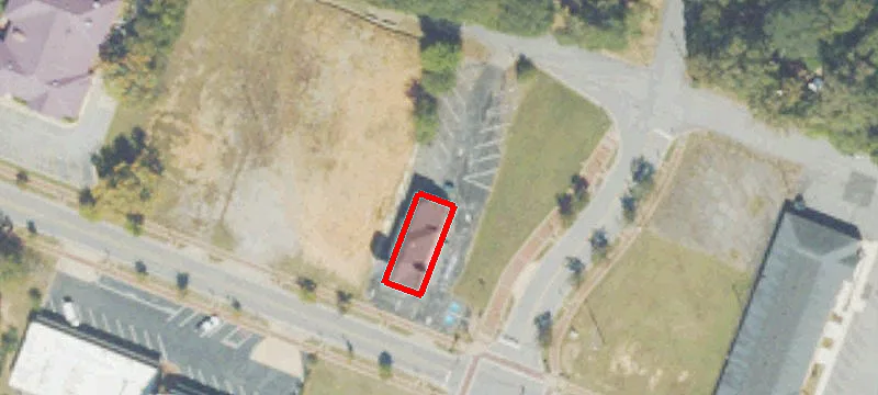 780 Main St