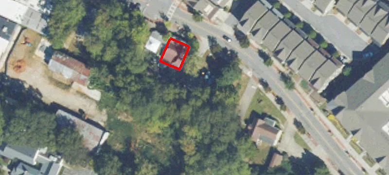 108 Holcomb Brg Rd