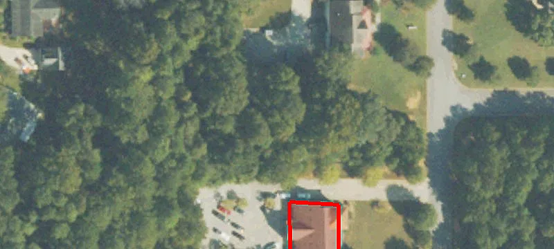 180 Greencastle Rd