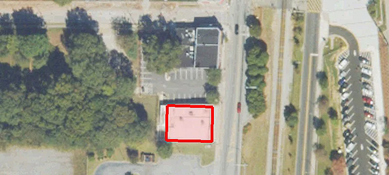 3835 Main St
