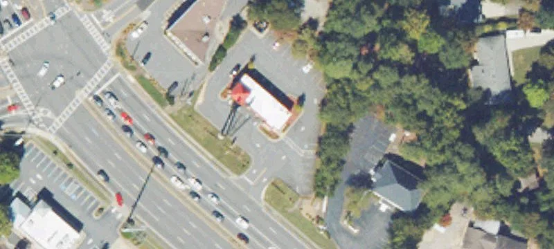 4698 Woodstock Rd