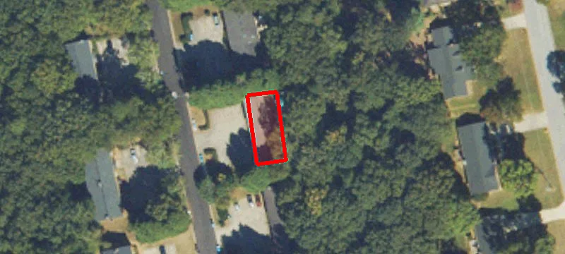 3020 Spruce Cir