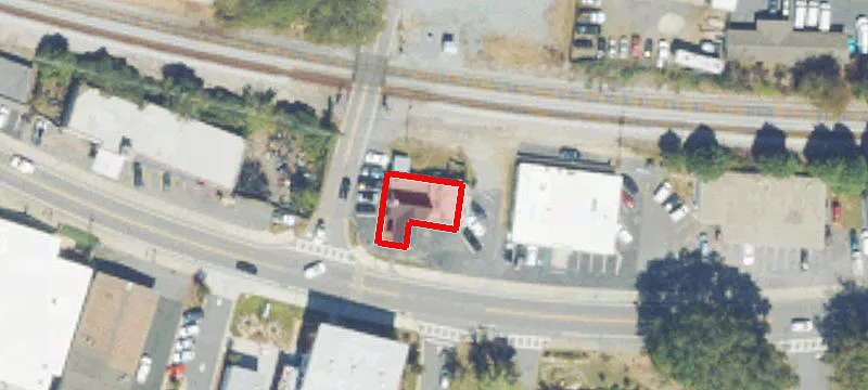 4268 Main St