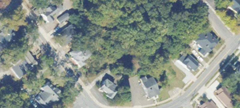 570 Main St