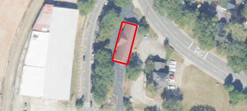 24 Waleska St
