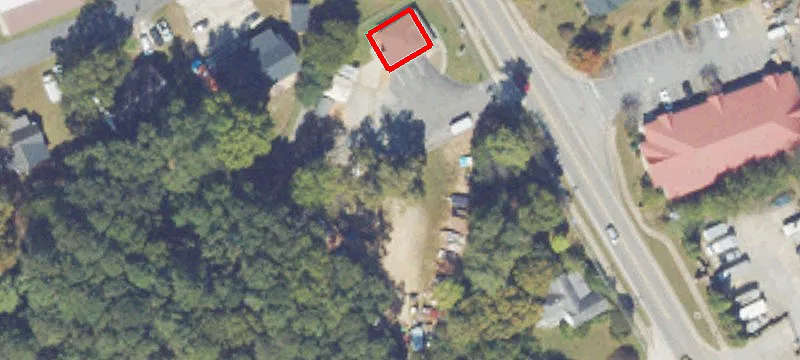 3865 Holly Spgs Pkwy