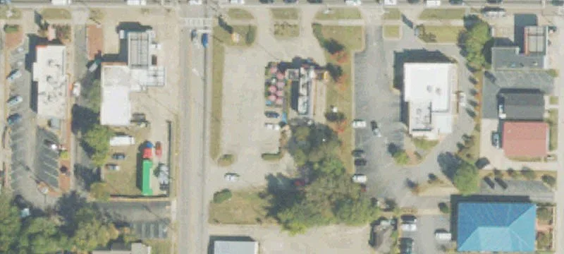 211 Vernon St