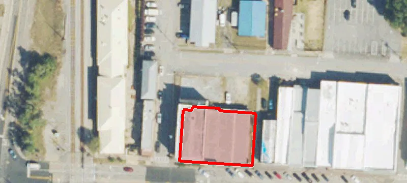 101 College St