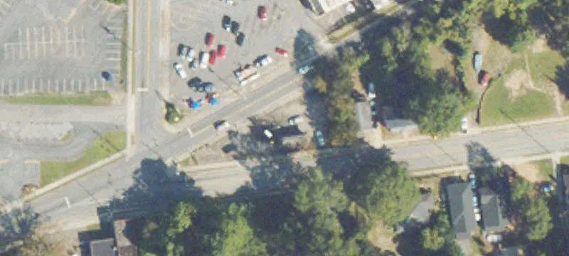 300 Calhoun NE Ave