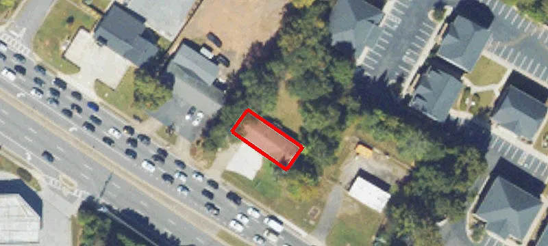 4618 Woodstock Rd