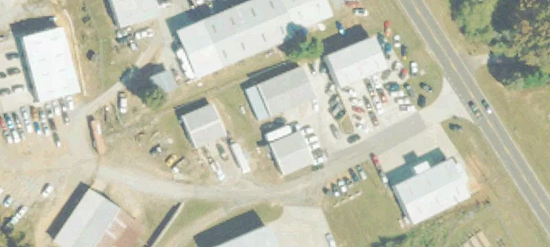 40 Venture Ln