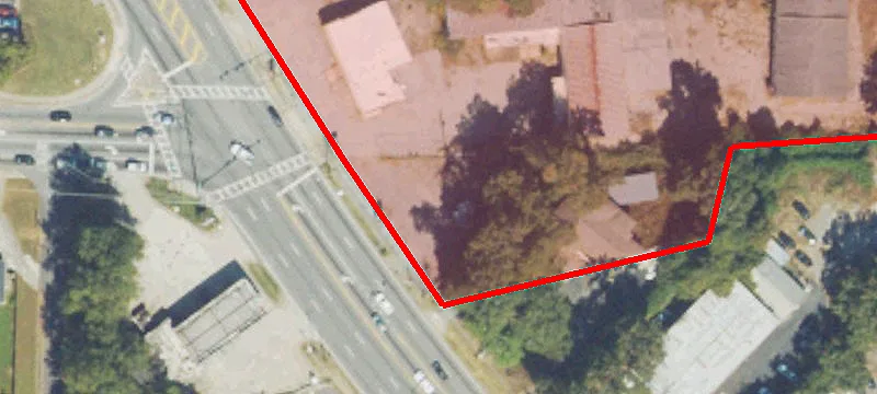 4822 Covington Hwy