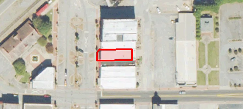 110 Main St