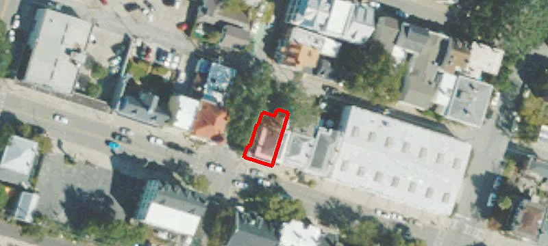 502 Broughton St