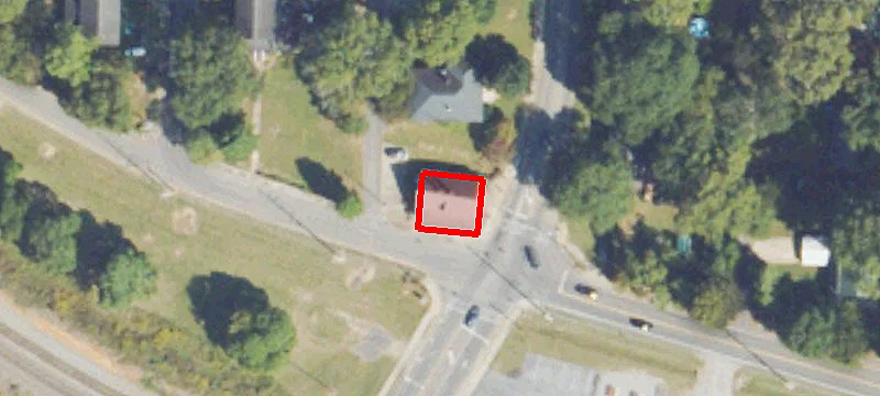 3424 Maple SE Rd