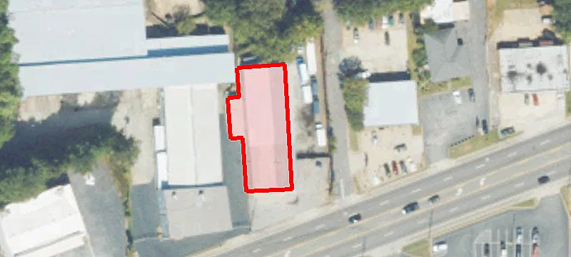 1220 Veterans Memorial SW Hwy