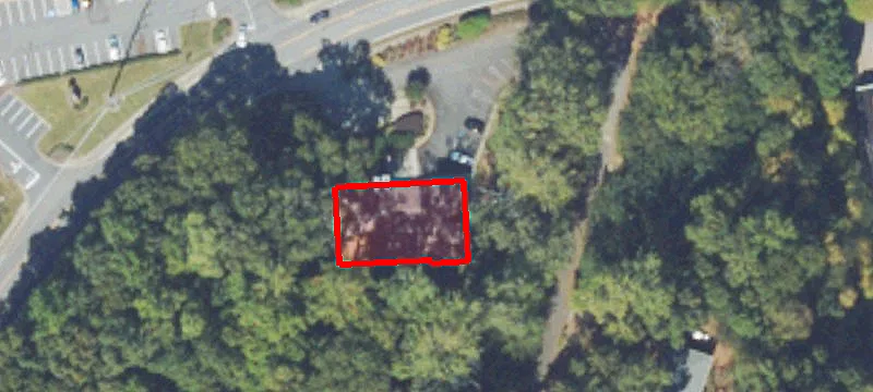 750 Chastain Cor
