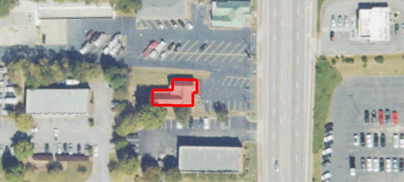 300 Glynn N St