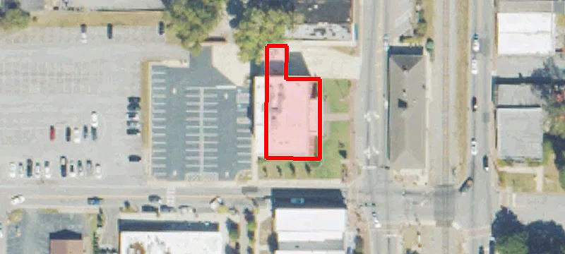 101 Main St