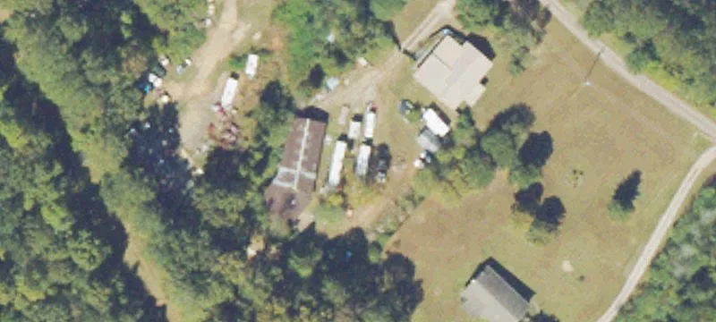 704 Faulkner Ln