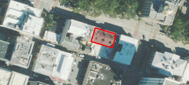 11 Bay St
