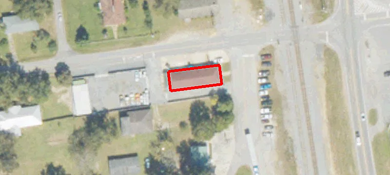 100 Pecan St