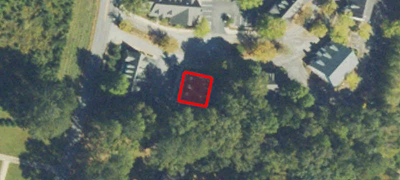 140 Howard Ln