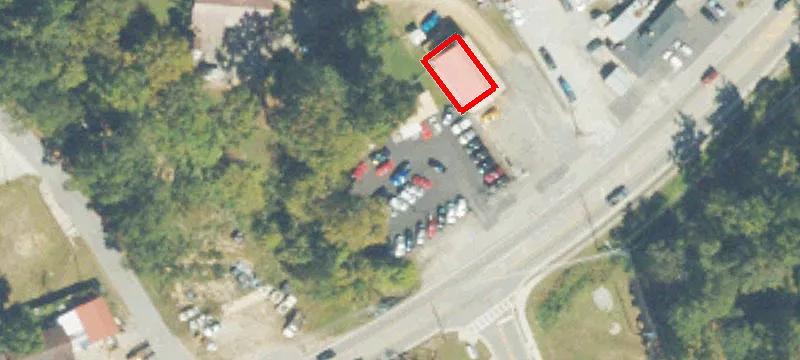 575 Memorial Dr