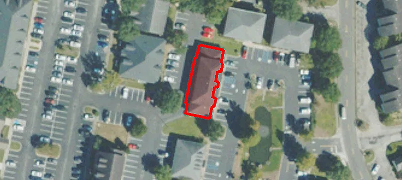 300 Commercial Ct