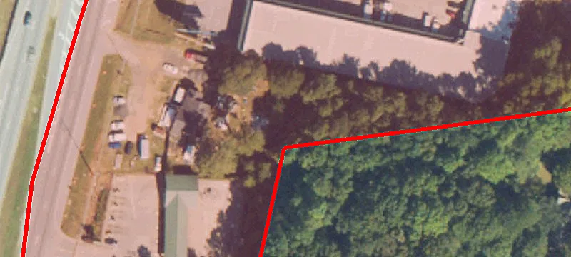 8142 Hwy 85
