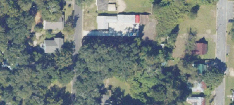 201 Cecil St