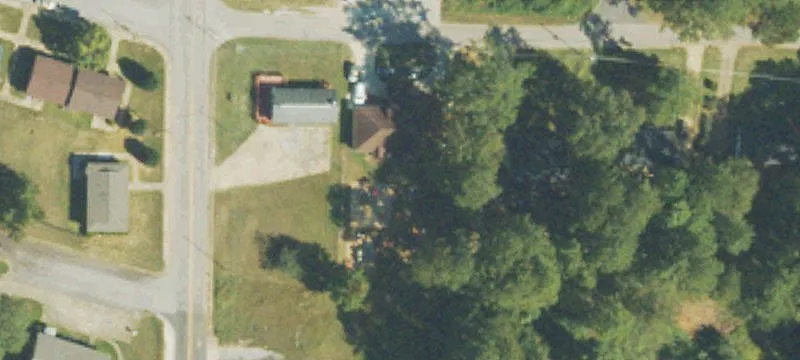 1402 Dogwood Cir