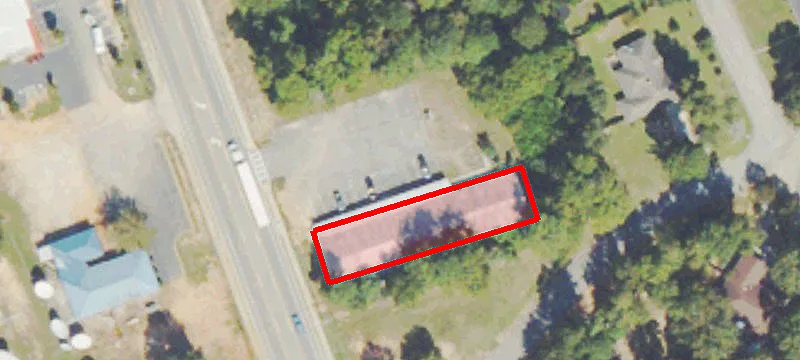 525 Robinson Ave