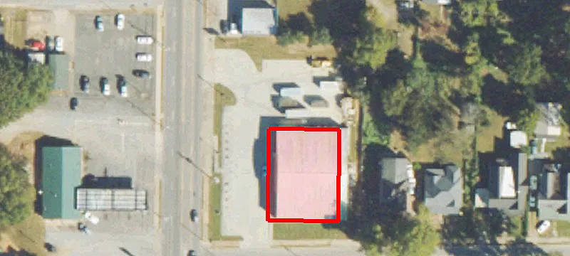 727 Main St