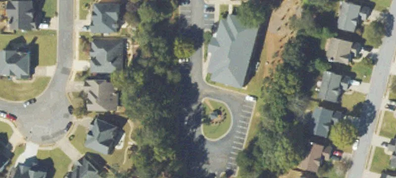 570 Crossville Rd