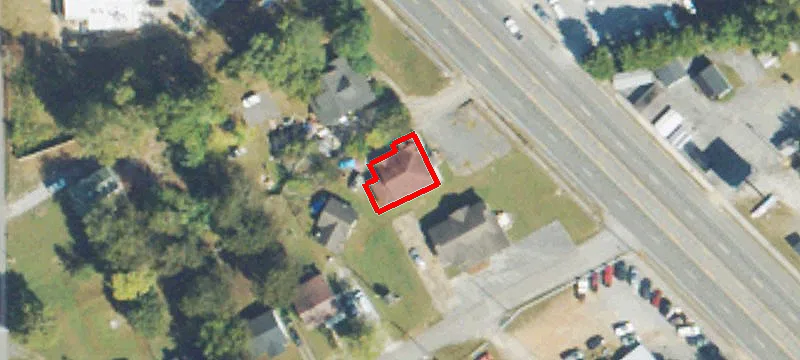 1390 Lafayette Rd