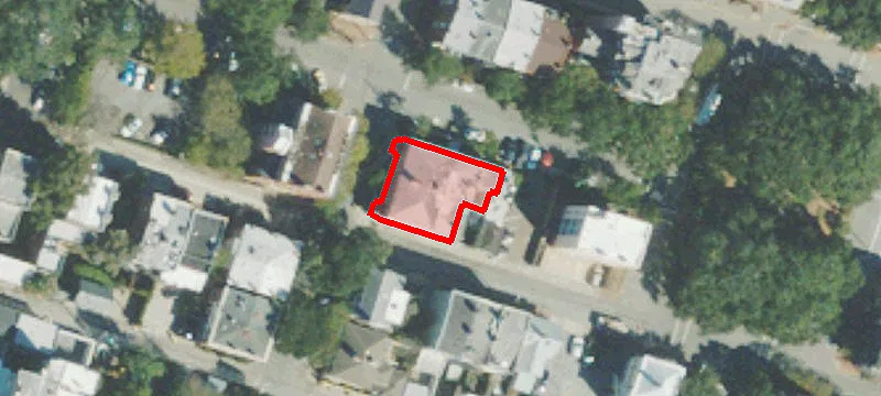 307 President St