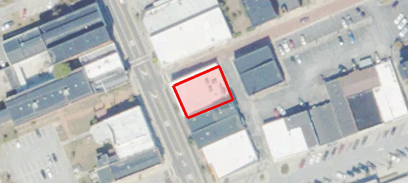 122 Main St