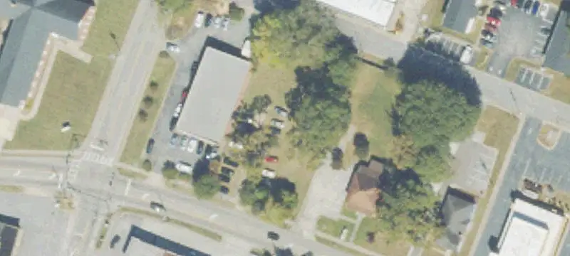 670 Main St