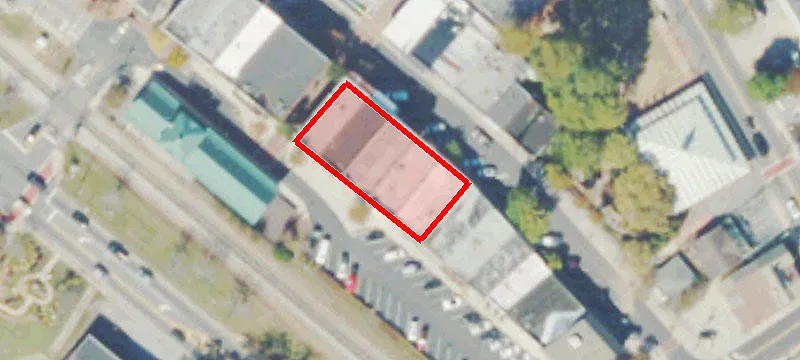 921 Commercial NE St