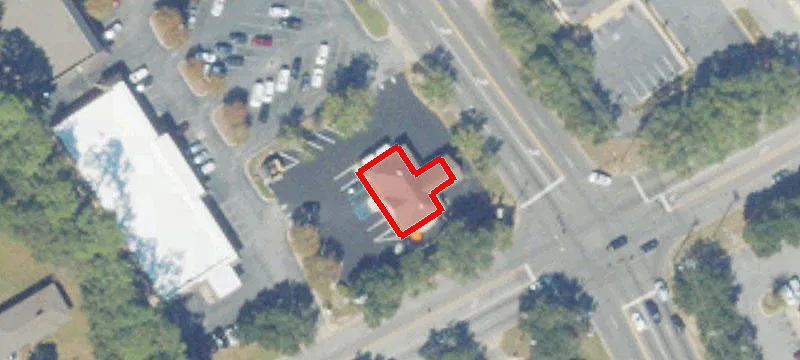 2701 Pinetree Blvd