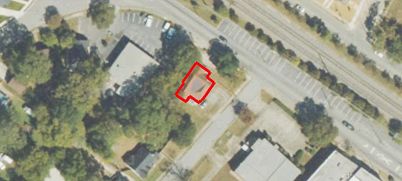 790 Central Ave