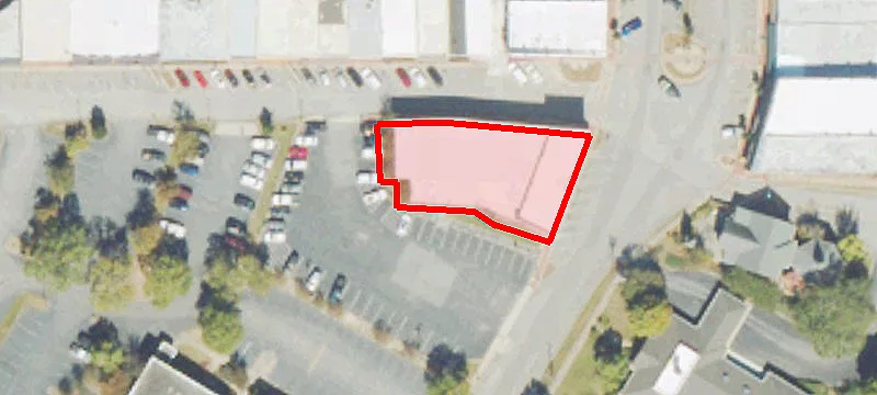 307 Main St